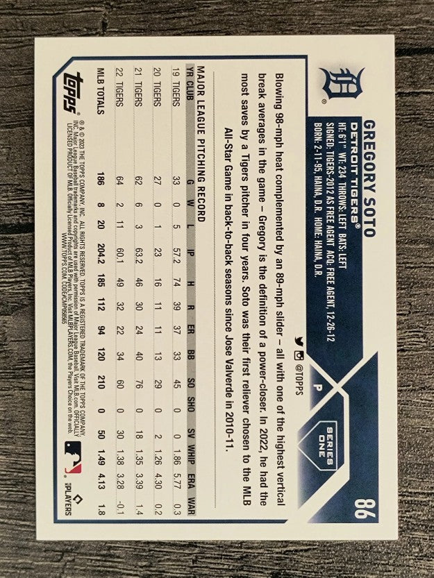2023 Topps Rainbow Foil #86 Gregory Soto