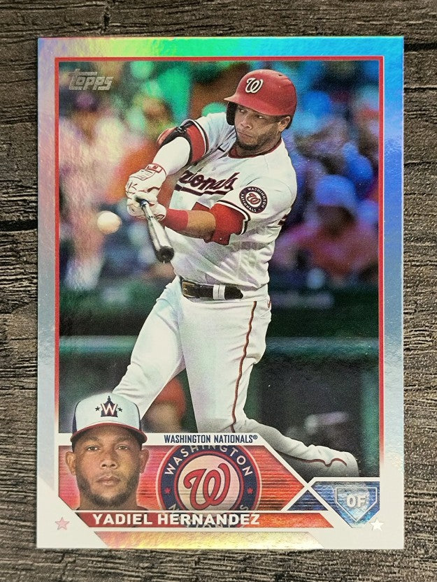 2023 Topps Rainbow Foil #257 Yadiel Hernandez