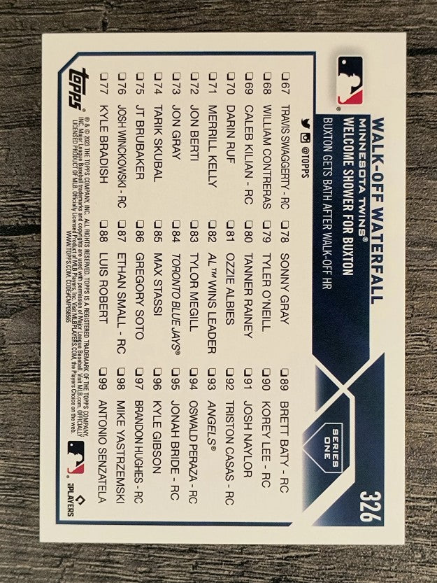 2023 Topps Rainbow Foil #326 Walk-Off Waterfall/Byron Buxton