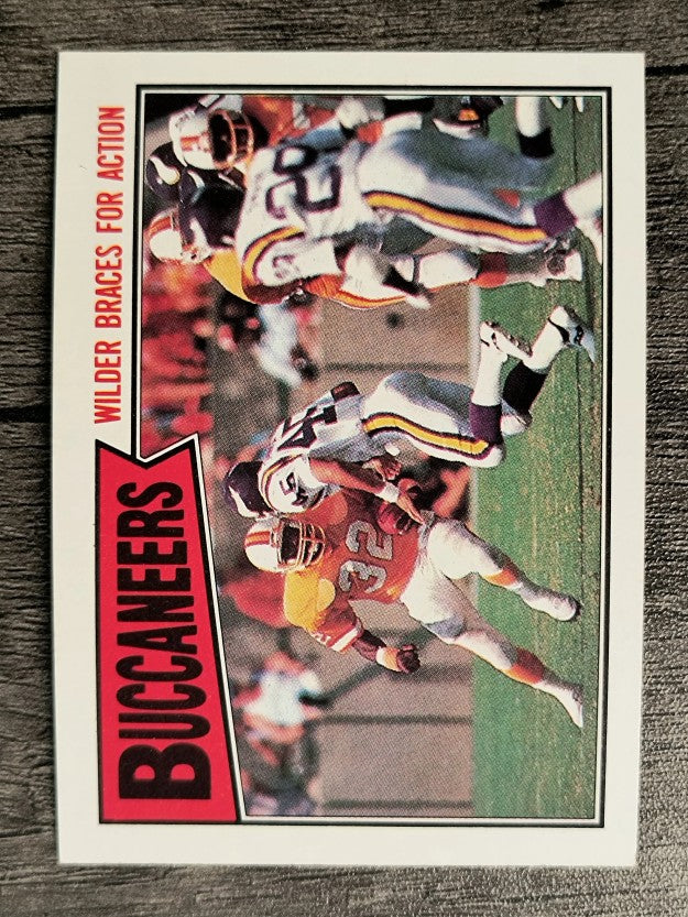 1987 Topps #383 Buccaneers TL/James Wilder
