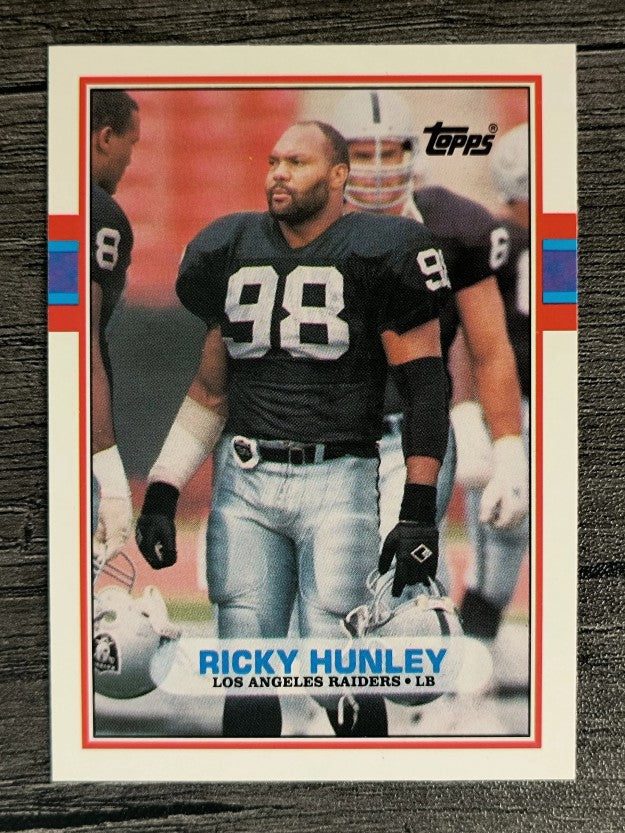 1989 Topps Traded #124T Ricky Hunley