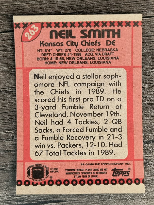 1990 Topps Disclaimer Back #263 Neil Smith