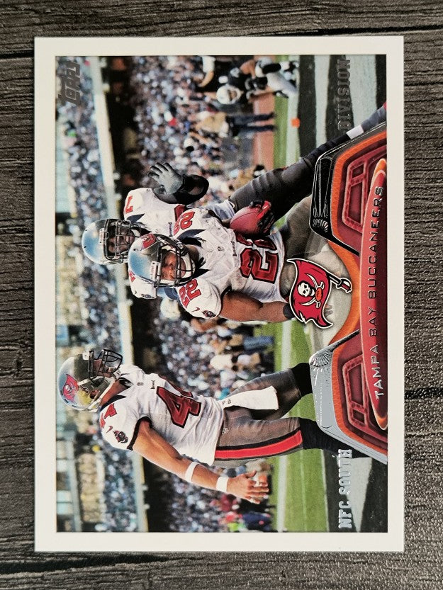 2013 Topps #323 Tampa Bay Buccaneers/Doug Martin/Dallas Clark