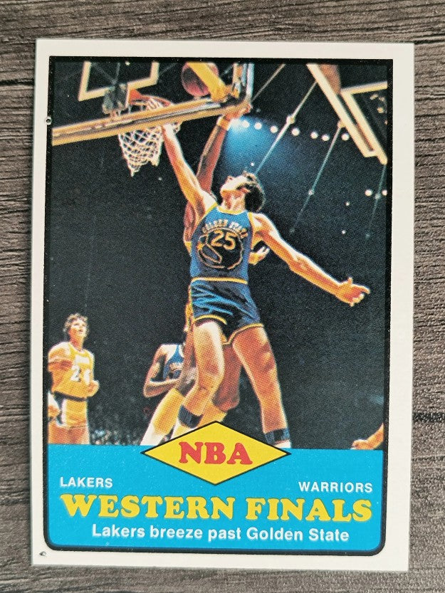 1973-74 Topps #67 NBA Western Finals/Lakers Breeze Past Golden State (NM)