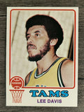 1973-74 Topps #253 Lee Davis (NMMT)
