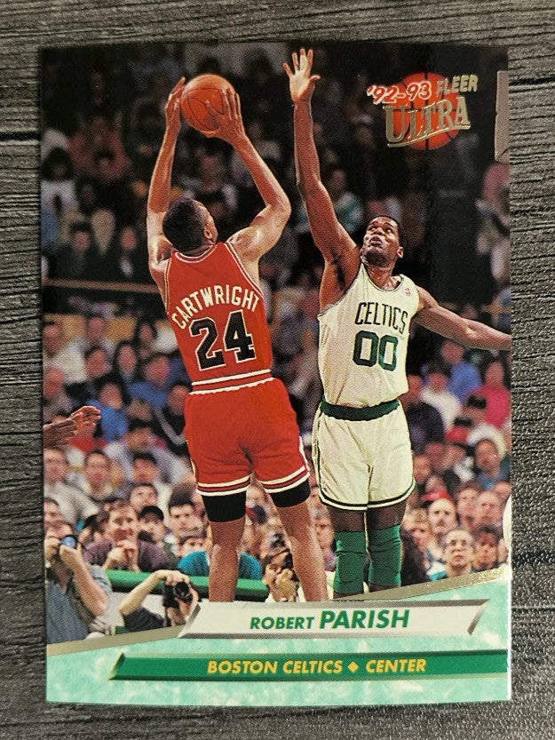 1992-93 Ultra #15 Robert Parish