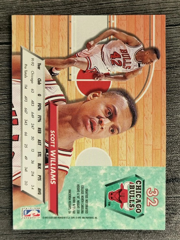 1992-93 Ultra #32 Scott Williams