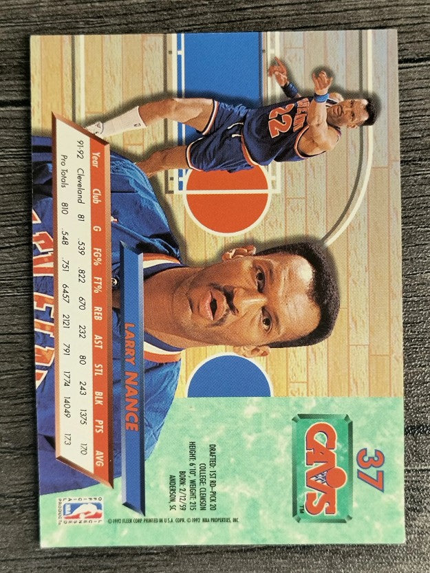 1992-93 Ultra #37 Larry Nance