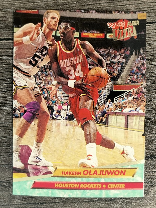 1992-93 Ultra #72 Hakeem Olajuwon