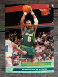 1992-93 Ultra #106 Moses Malone