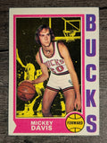 1974-75 Topps #73 Mickey Davis (EX)