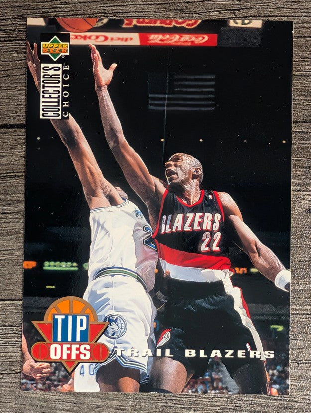 1994-95 Collector's Choice #187 Clyde Drexler TO