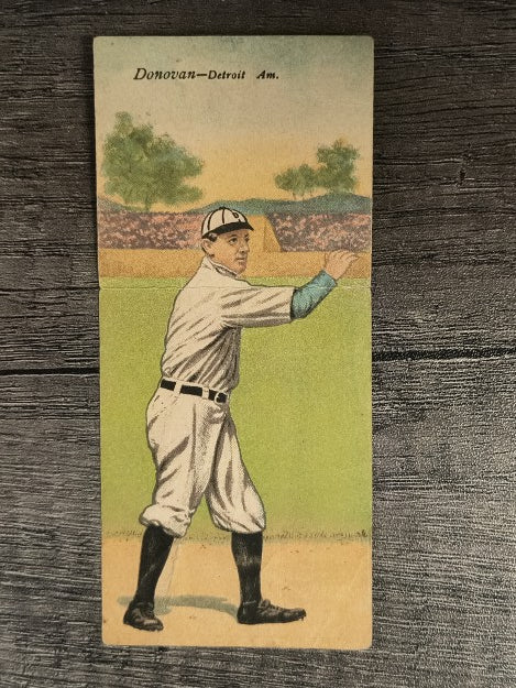 1911 Mecca Double Folders T201 #11 Bill Donovan/Ralph Stroud LOW GRADE