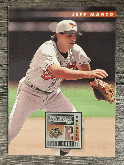 1996 Donruss #38 Jeff Manto