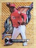 2018 Topps High Tek Orbit Diffractors Orange #HTRI Raisel Iglesias B (EX)