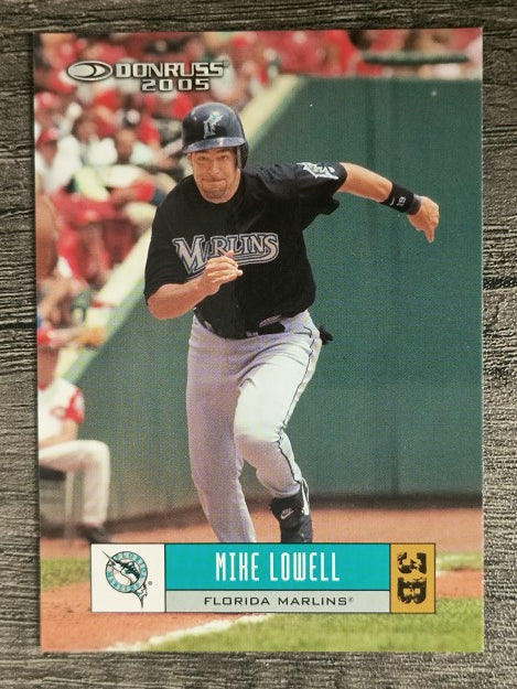 2005 Donruss #198 Mike Lowell