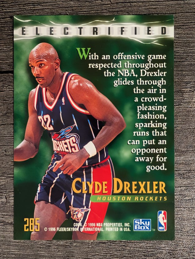 1995-96 SkyBox Premium #285 Clyde Drexler ELE