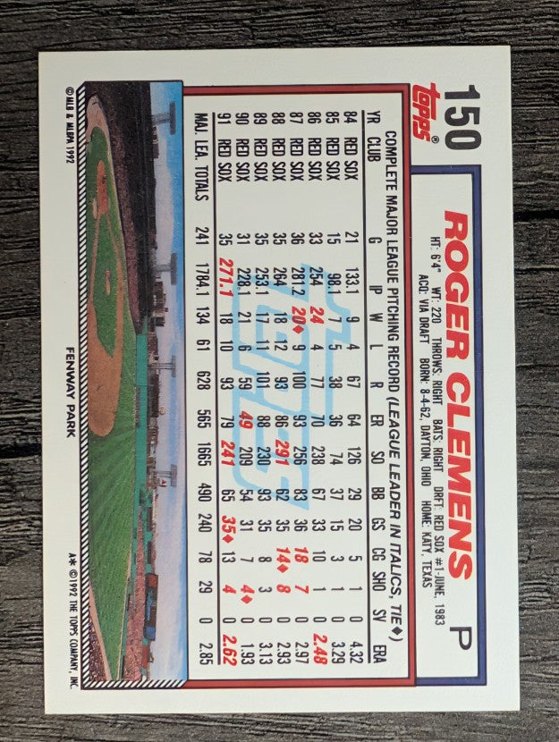 1992 Topps #150 Roger Clemens UER/League leading ERA in/1990 not italicized