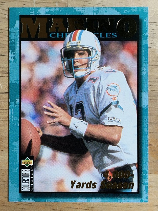 1995 Collector's Choice Dan Marino Chronicles #DM6 Dan Marino
