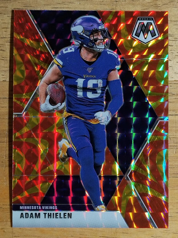 2020 Panini Mosaic Mosaic Reactive Orange #129 Adam Thielen
