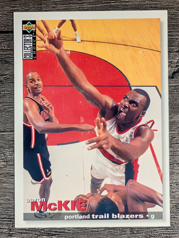 1995-96 Collector's Choice International French I #129 Aaron McKie