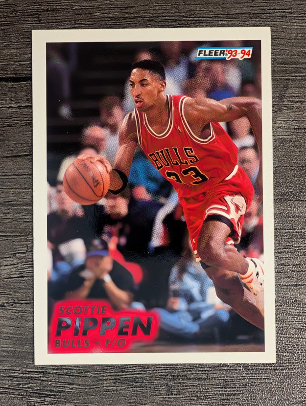 1993-94 Fleer #32 Scottie Pippen