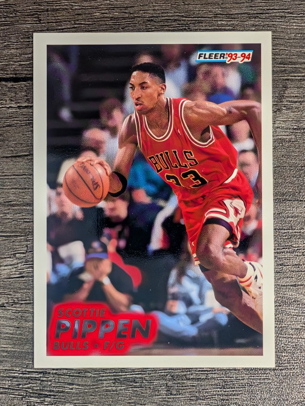 1993-94 Fleer #32 Scottie Pippen