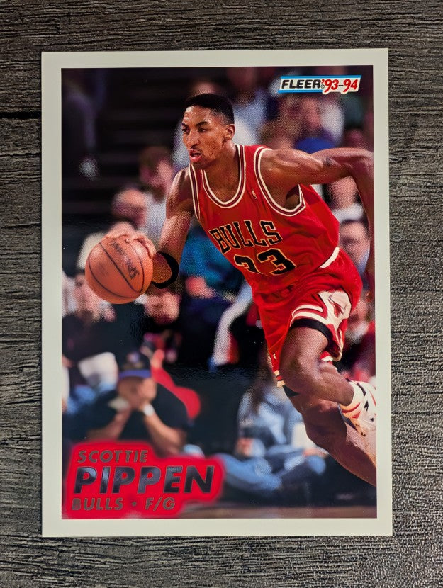 1993-94 Fleer #32 Scottie Pippen