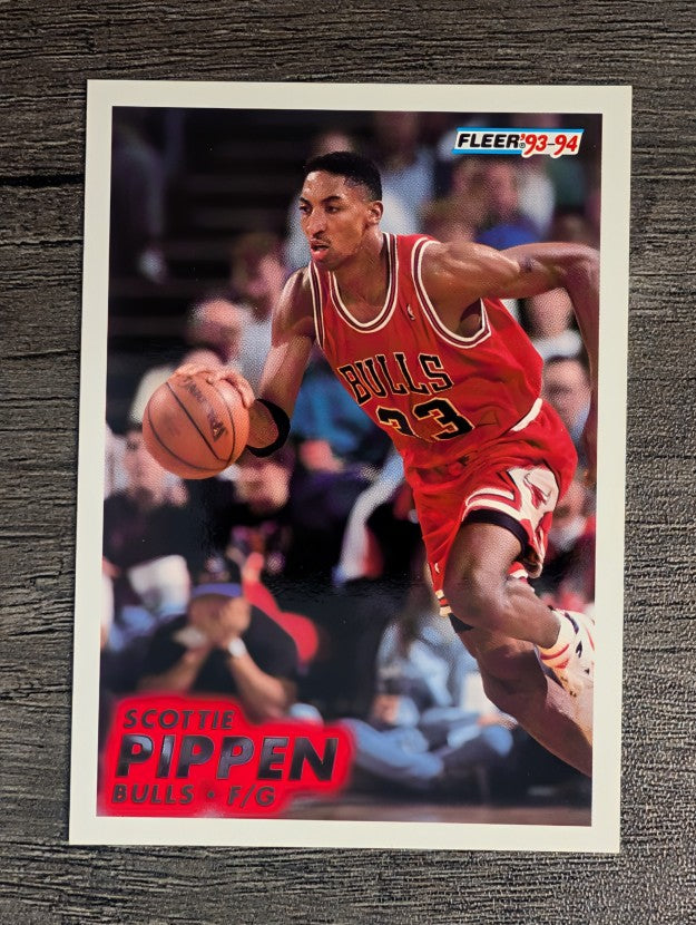 1993-94 Fleer #32 Scottie Pippen