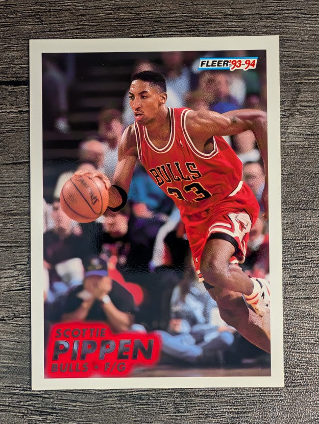 1993-94 Fleer #32 Scottie Pippen