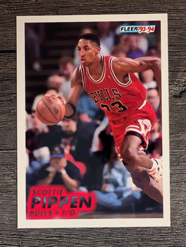 1993-94 Fleer #32 Scottie Pippen