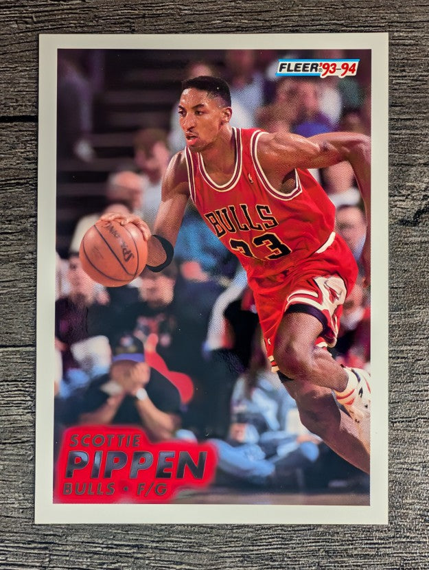 1993-94 Fleer #32 Scottie Pippen