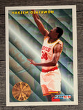 1993-94 Fleer #225 Hakeem Olajuwon LL