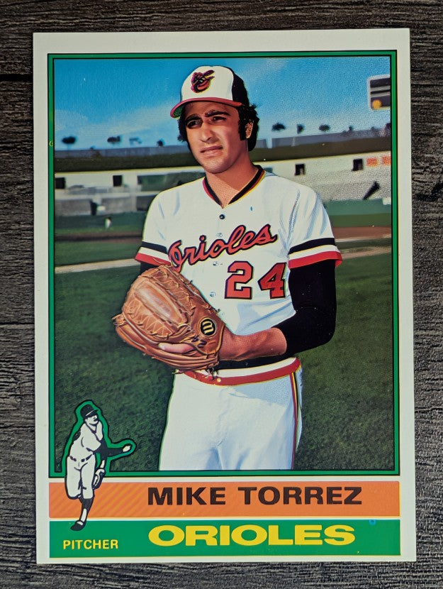1976 Topps #25 Mike Torrez (EXMT)
