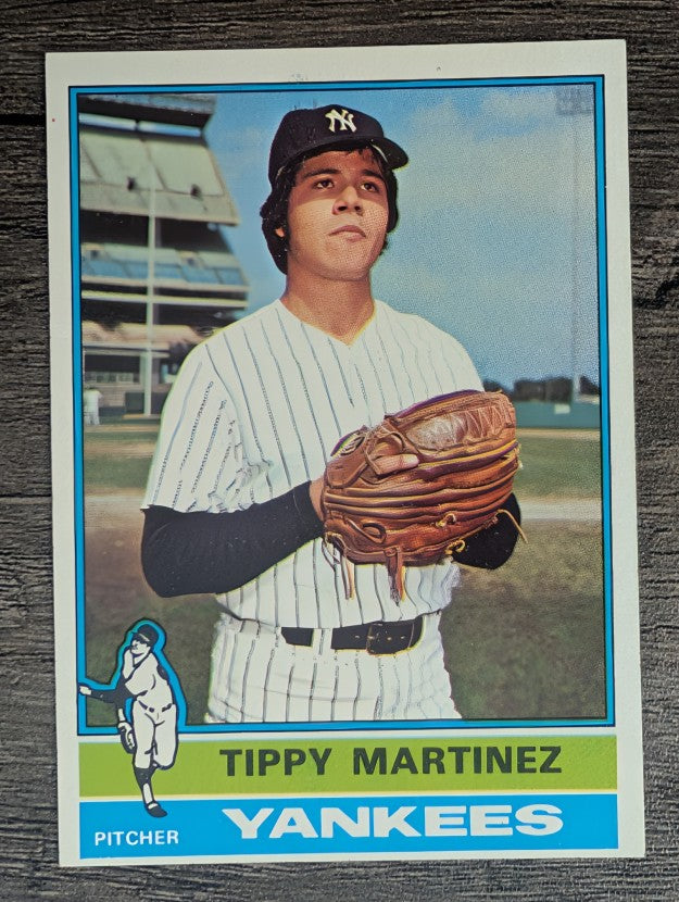 1976 Topps #41 Tippy Martinez RC (EXMT)