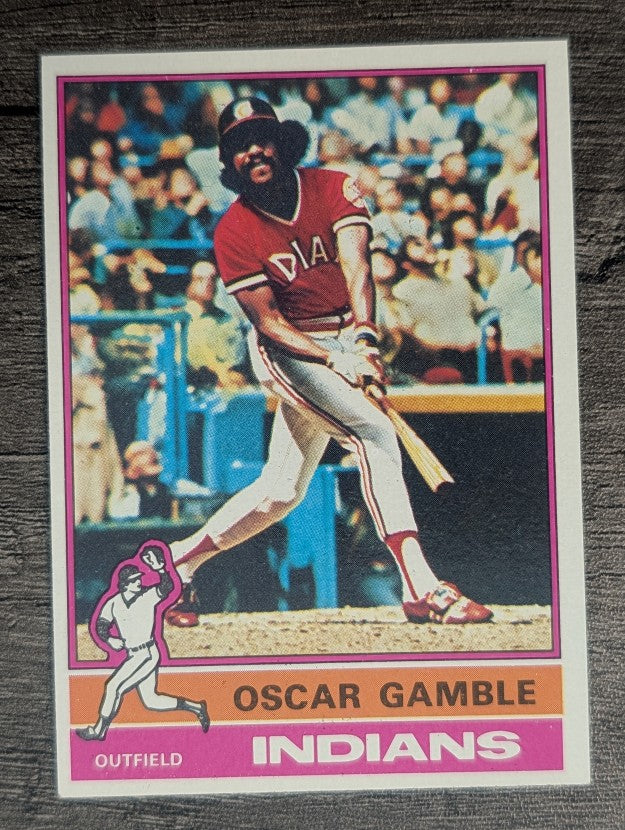 1976 Topps #74 Oscar Gamble (EX)