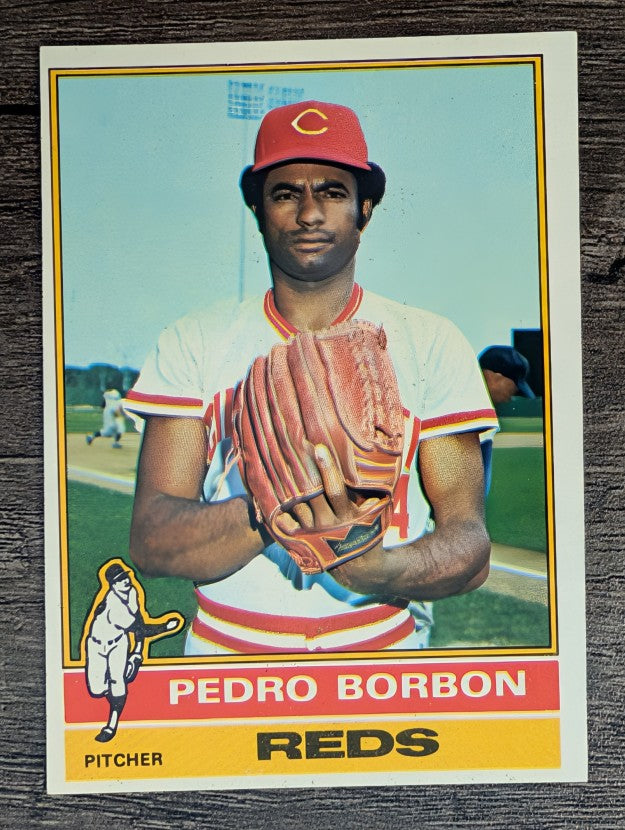 1976 Topps #77 Pedro Borbon (EX)