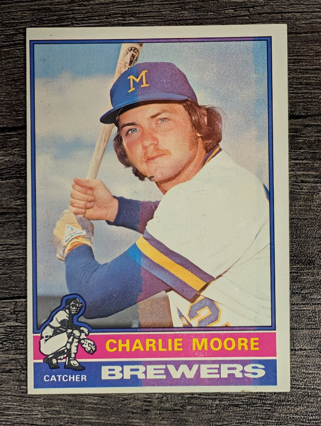 1976 Topps #116 Charlie Moore (EX)
