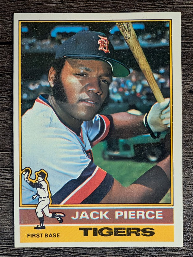 1976 Topps #162 Jack Pierce RC (EXMT)
