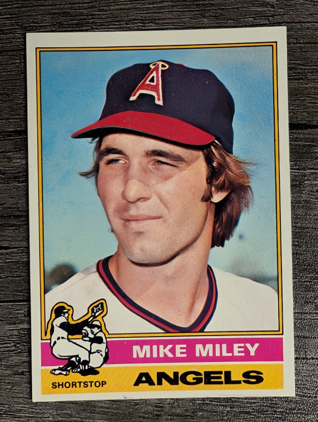 1976 Topps #387 Mike Miley RC (NM)