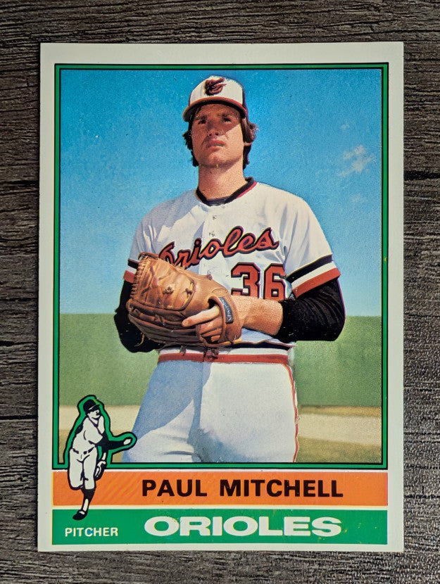 1976 Topps #393 Paul Mitchell RC (EXMT)