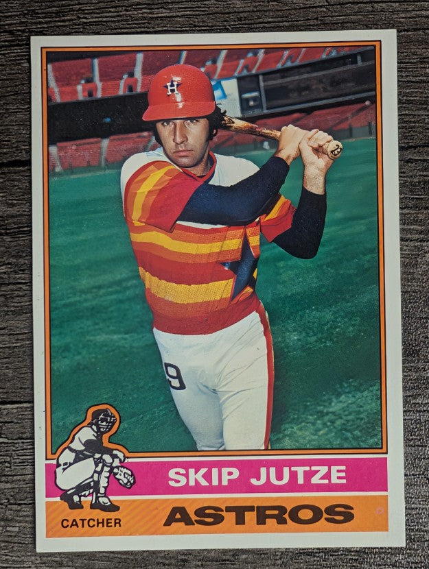 1976 Topps #489 Skip Jutze (EXMT)