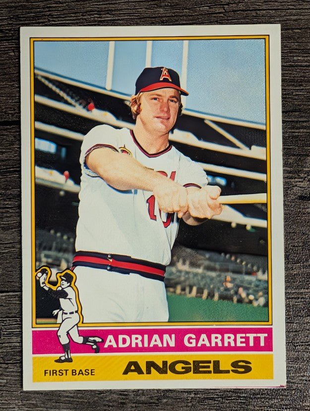 1976 Topps #562 Adrian Garrett (NM)