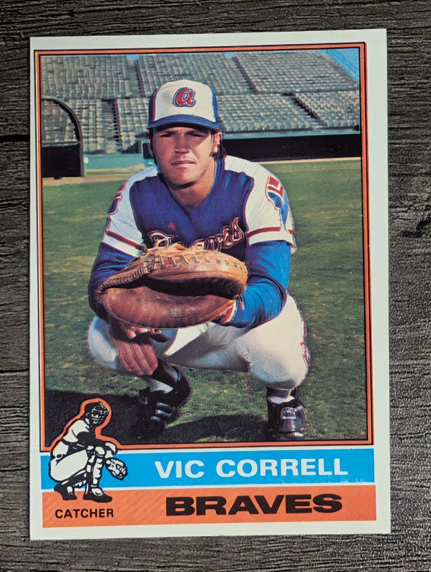 1976 Topps #608 Vic Correll (EXMT)
