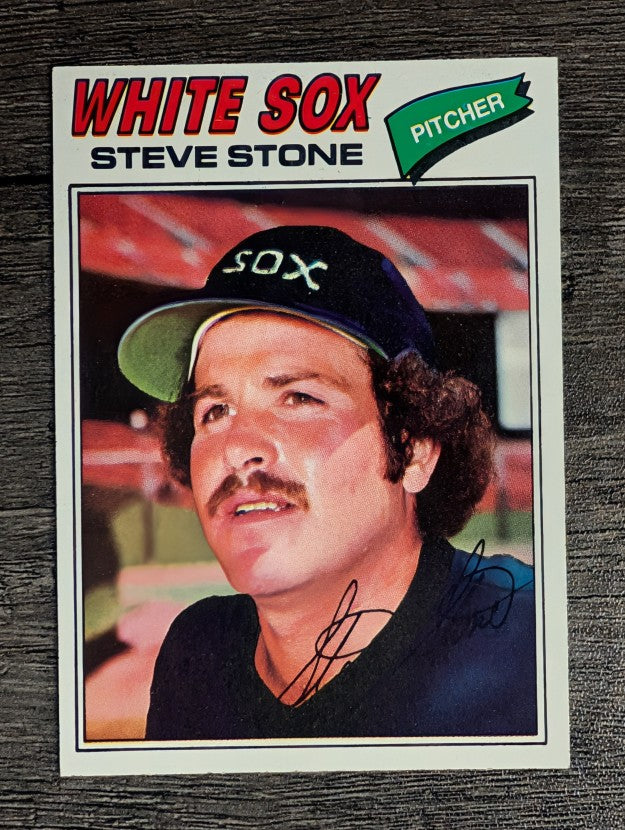 1977 Topps #17 Steve Stone (EXMT)