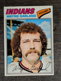 1977 Topps #33 Wayne Garland (NMMT)