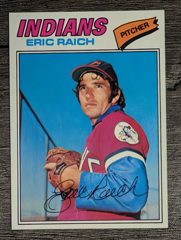 1977 Topps #62 Eric Raich (NMMT)