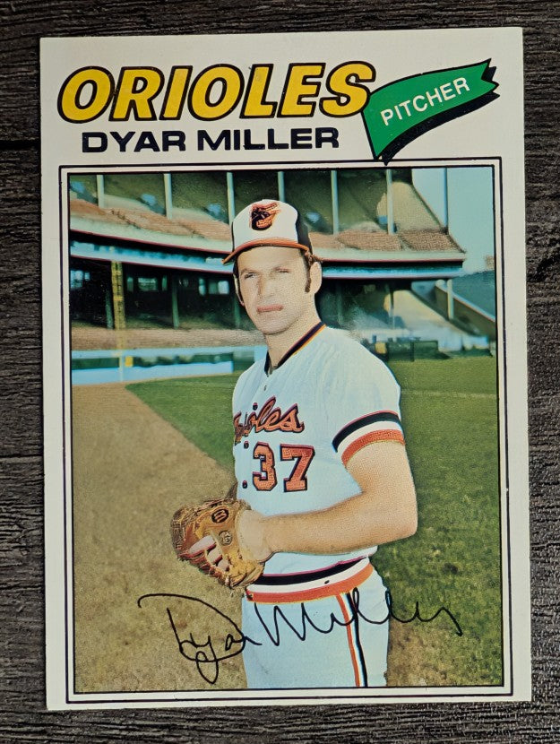 1977 Topps #77 Dyar Miller (EXMT)