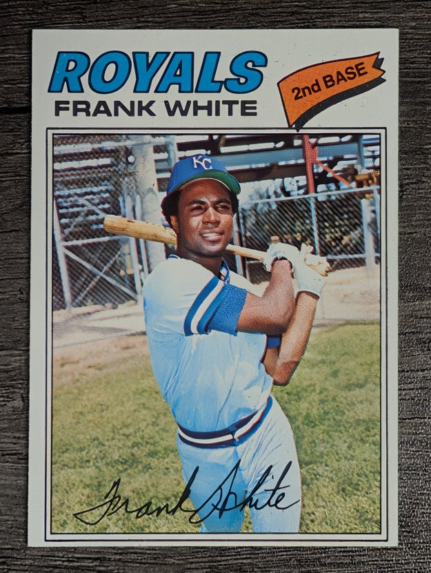 1977 Topps #117 Frank White (EXMT)