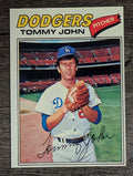 1977 Topps #128 Tommy John (EX)